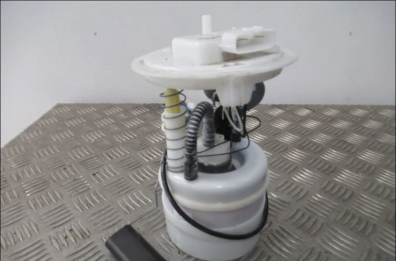 Pompe à carburant électrique RENAULT CLIO V  1.0i TCe 100ch occasion