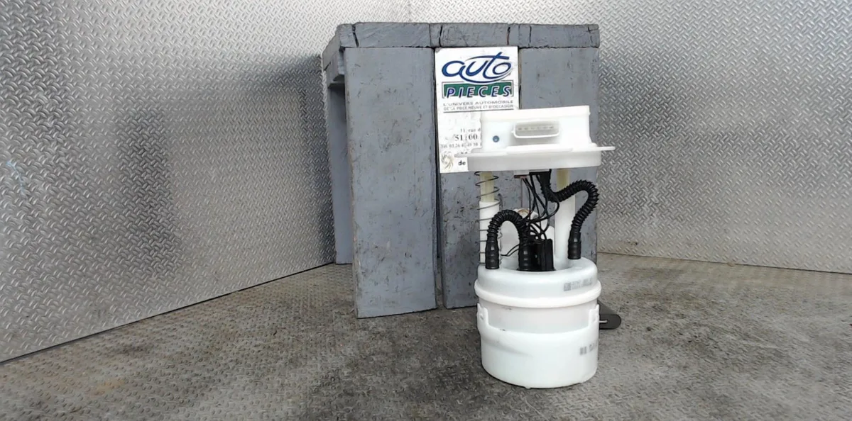 Pompe à carburant électrique RENAULT MEGANE 4 PHASE 1 occasion
