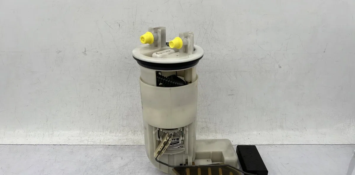 Pompe à carburant immergée CITROEN SAXO PHASE 2 occasion