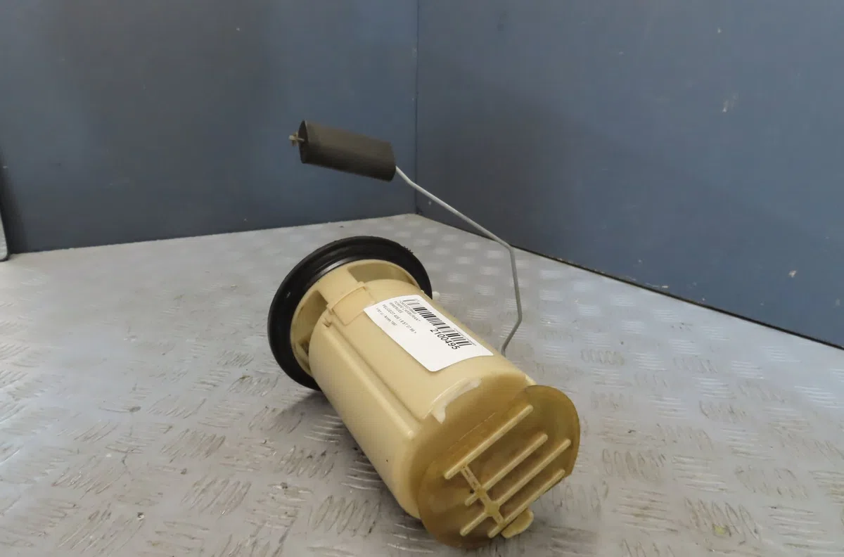 Pompe à carburant immergée Peugeot 406 (8B) 1.8 16v (1995-2000) occasion