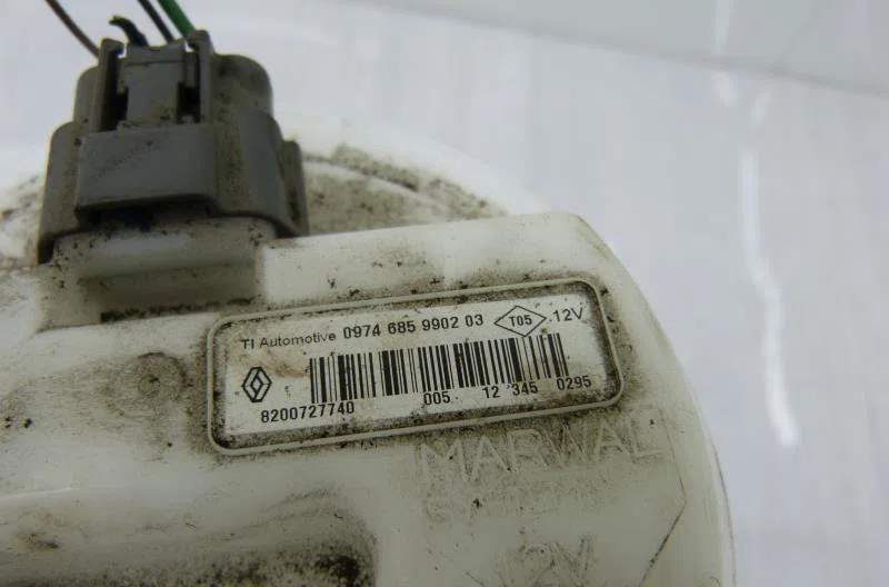 Pompe à carburant immergée RENAULT CLIO 3 PHASE 2 occasion