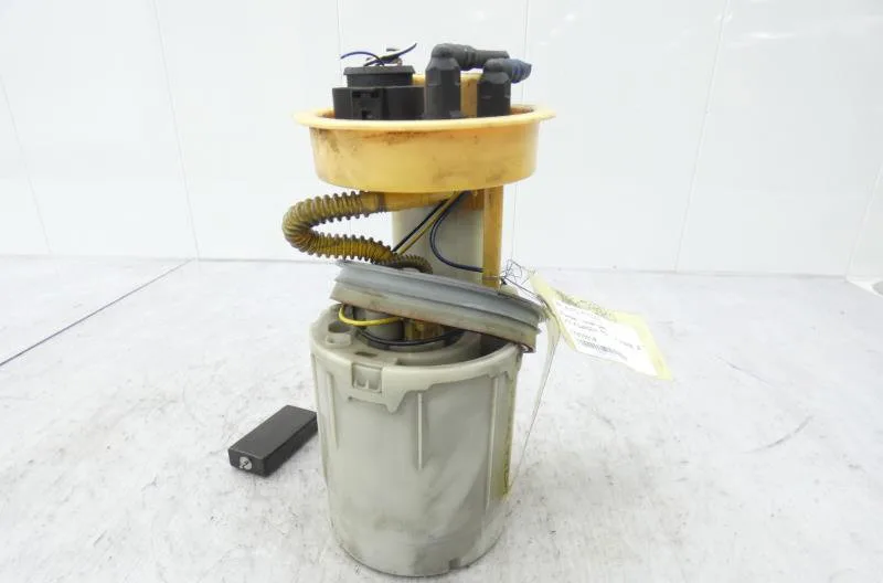 Pompe à carburant immergée VOLKSWAGEN POLO 4 PHASE 2 occasion