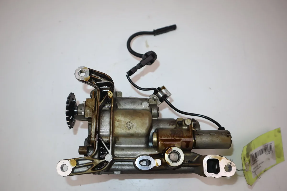 Pompe a huile Peugeot 207 SW (WK_) 1.4 16v (2007-2013) occasion