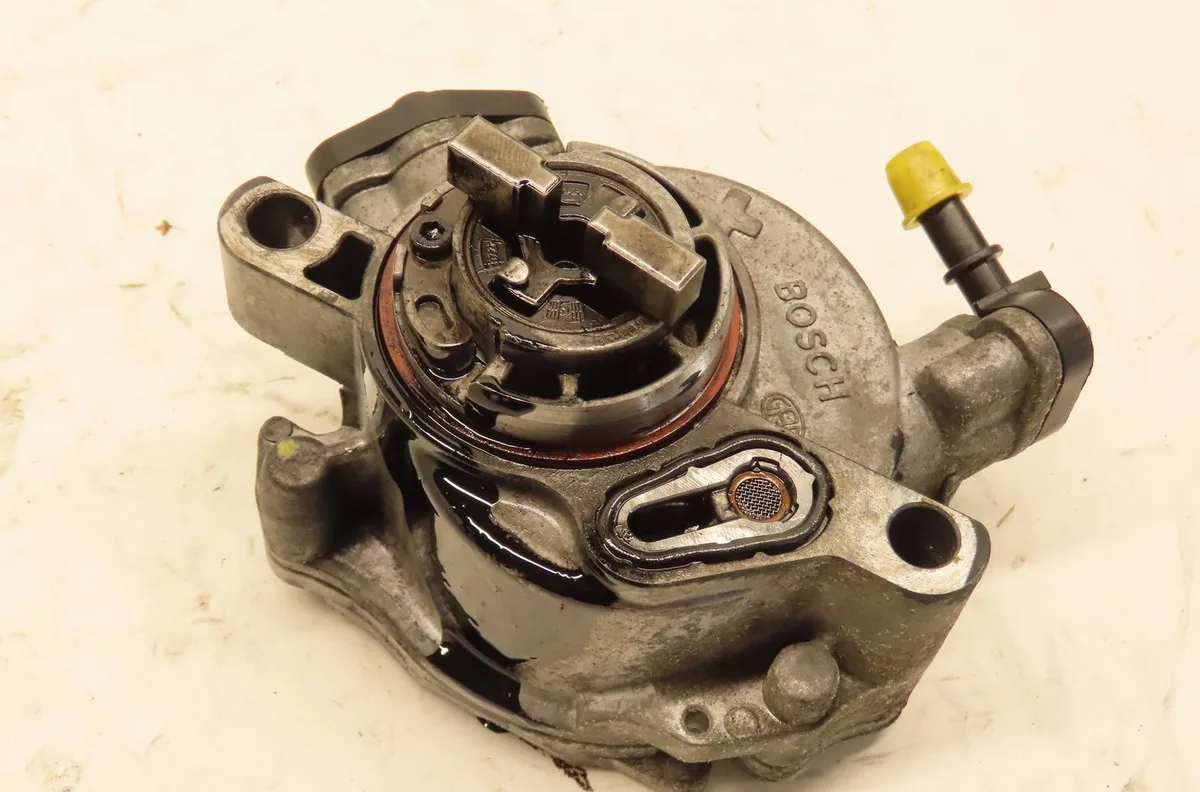 Pompe a vide Peugeot 308 I (4A_, 4C_) 1.6 hdi (2007-2014) 5 portes occasion