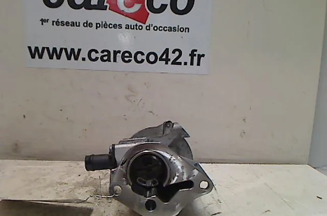 Pompe a vide RENAULT CLIO CAMPUS II 2010 occasion