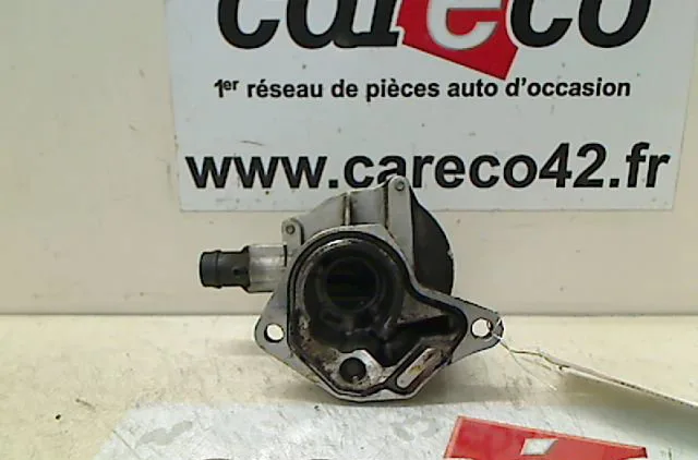 Pompe a vide RENAULT CLIO II 1999 occasion