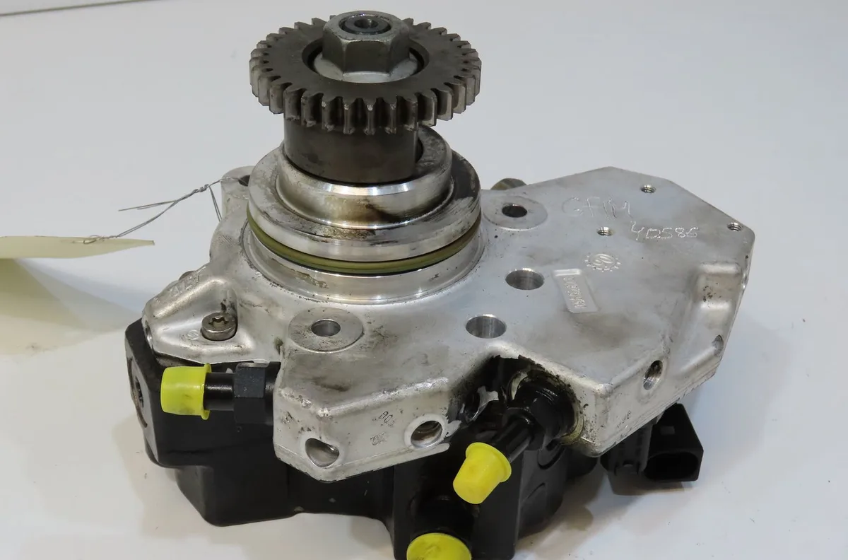 Pompe hp Mercedes-benz CLK Décapotable (A209) Clk 320 cdi (209.420) (2005-2010) occasion