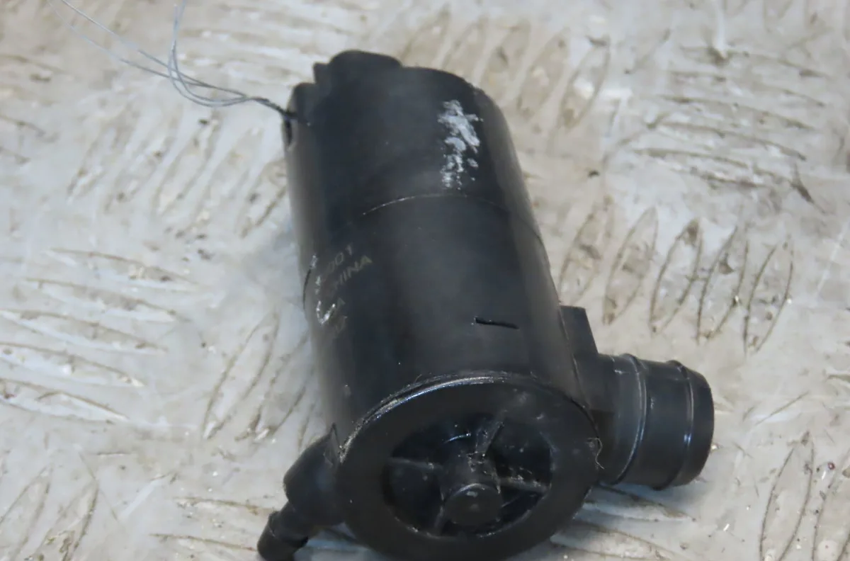 Pompe lave-glace ar CITROEN C1 occasion