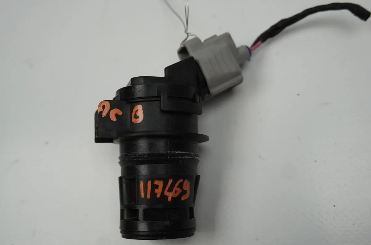 Pompe lave-glace ar Mazda 6 Hatchback (GG) 2.0 (gges) (2002-2007) occasion