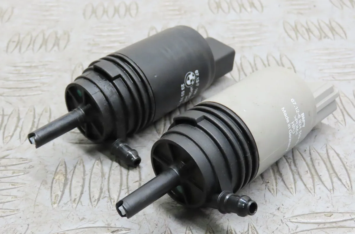 Pompe lave-glace avant Bmw 1 (E87) 118 d (2004-2007) 5 portes occasion