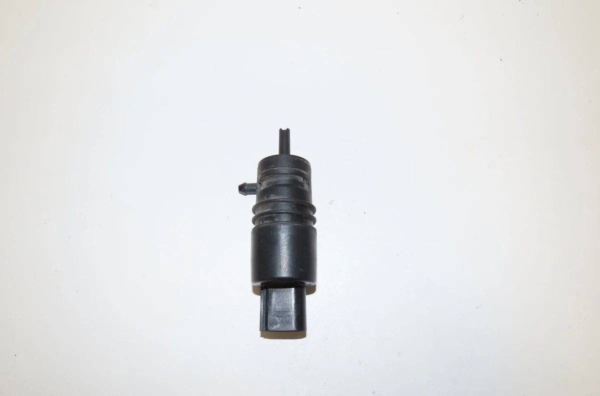 Pompe lave-glace avant Bmw 1 (F20) 118 d (2011-2015) occasion