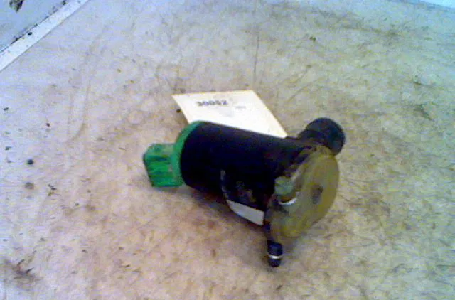 Pompe lave-glace avant CITROEN ZX 1995 occasion