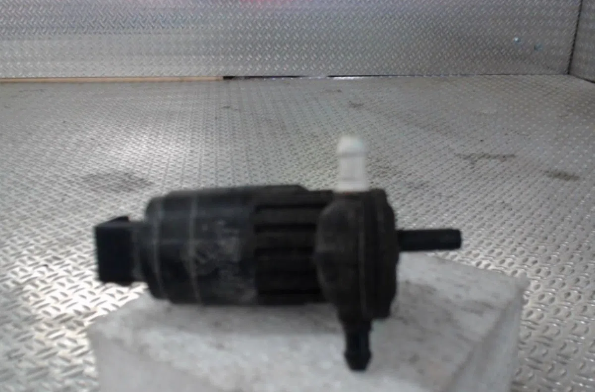 Pompe lave-glace avant FORD KA 2 PHASE 2 occasion