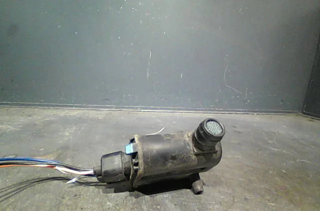 Pompe lave-glace avant HYUNDAI GETZ Phase 1 09-2002--11-2005 occasion