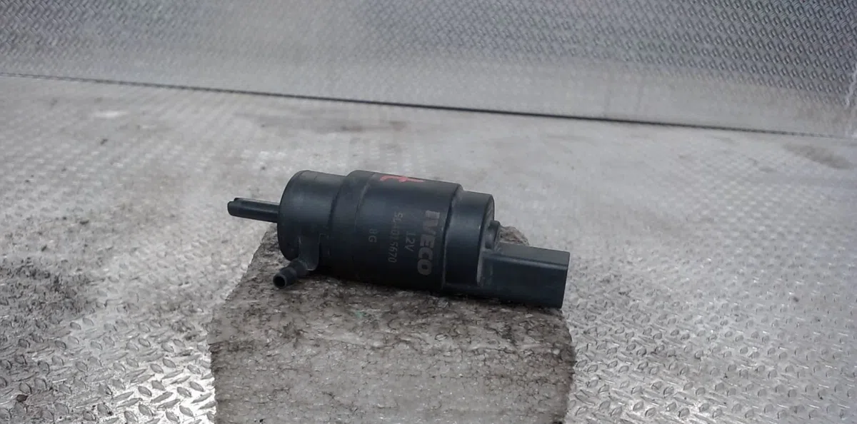 Pompe lave-glace avant IVECO DAILY  0 occasion