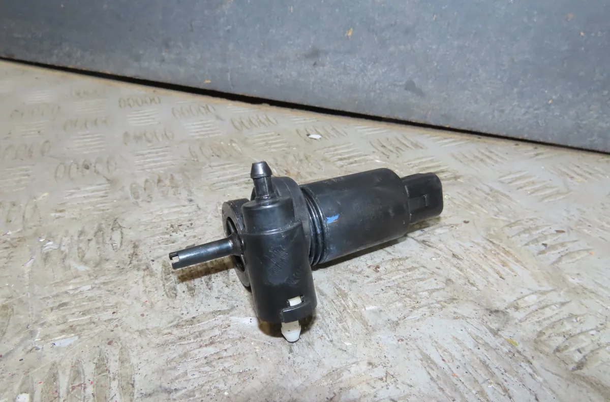 Pompe lave-glace avant Mercedes-benz CLASSE A (W176) A 250 (176.050) (2015-2018) occasion