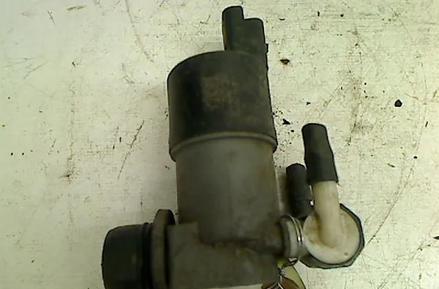 Pompe lave-glace avant Nissan QASHQAI - QASHQAI 2 I (J10, NJ10, JJ10E) 1.6 dci (2011-2013) 5 portes occasion