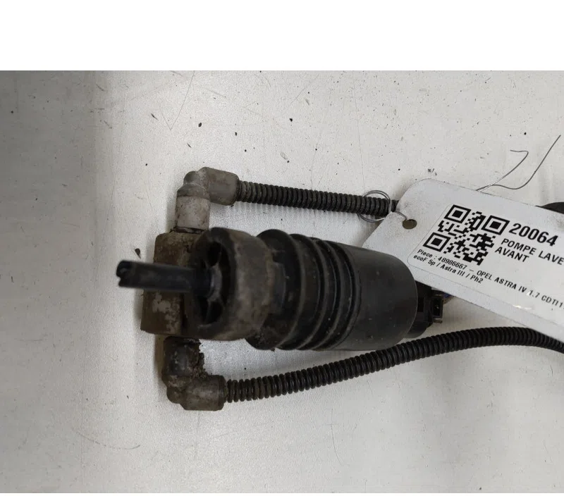 POMPE LAVE-GLACE AVANT OPEL ASTRA IV 3240117