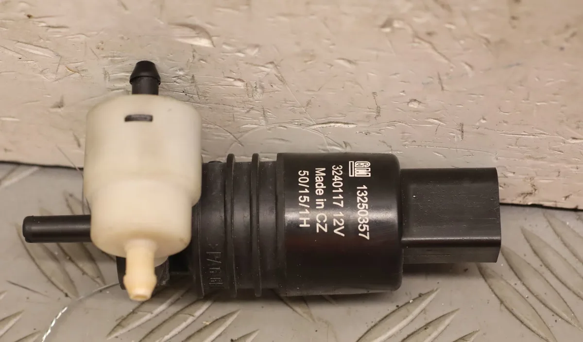 Pompe lave-glace avant Opel KARL (C16) 1.0 (2015-2018) occasion