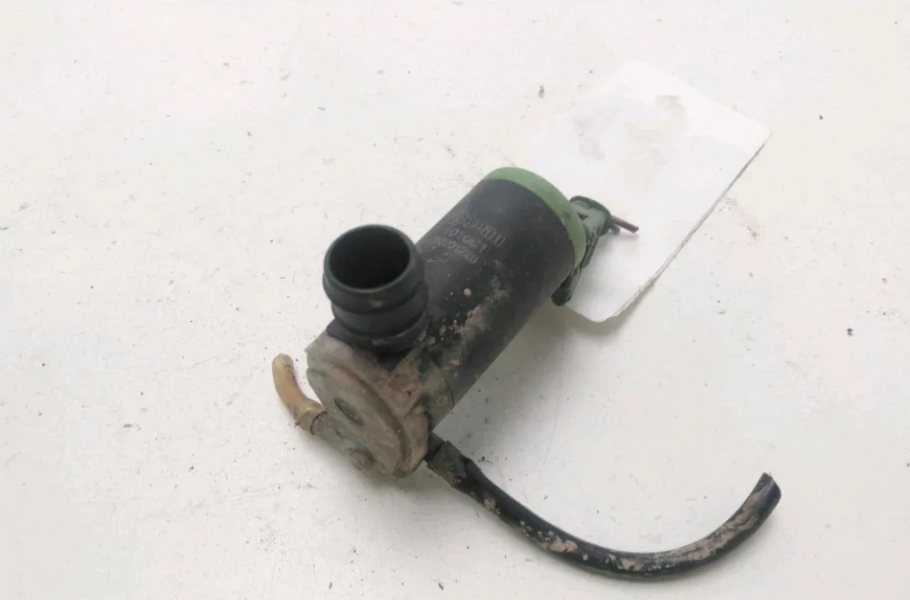 Pompe lave-glace avant Peugeot 206 3-5 portes (2A-C) 2.0 hdi 90 (1999-2009) 5 portes occasion