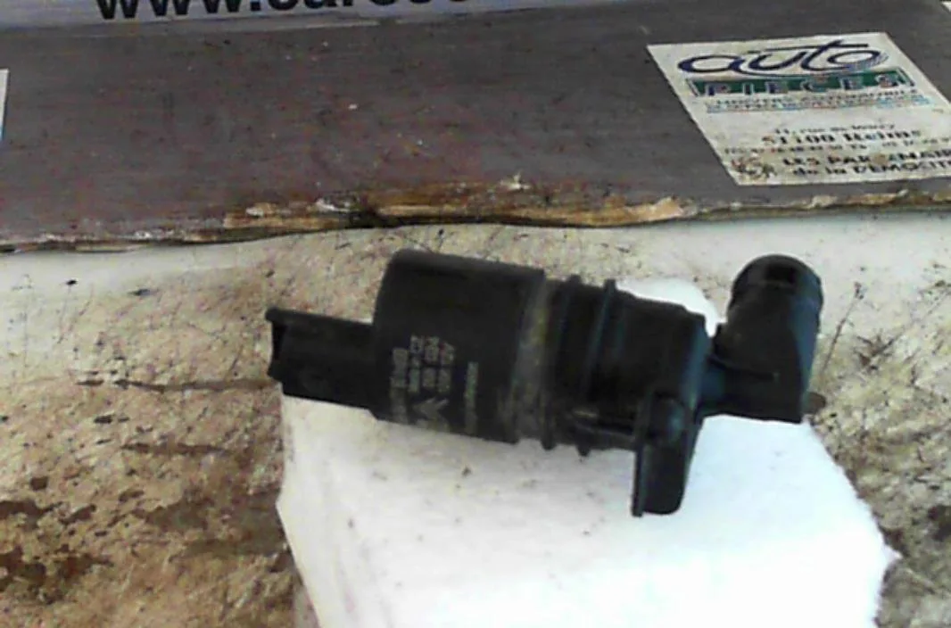 Pompe lave-glace avant PEUGEOT 407 PHASE 1 occasion