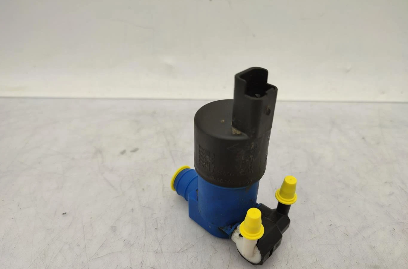 Pompe lave-glace avant RENAULT CLIO 3 PHASE 1 occasion