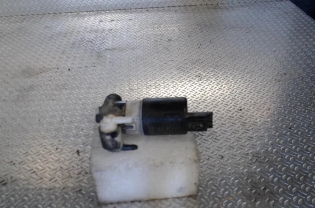Pompe lave-glace avant RENAULT LAGUNA 3 LAGUNA 3 PHASE 1 occasion