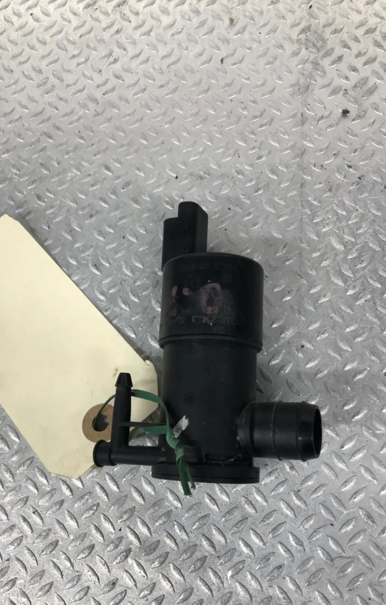 Pompe lave-glace avant Renault MASTER III Camion plate-forme-Châssis (EV, HV, UV) 2.3 dci 110 fwd (ev0r, ev0w, hv0r, hv0