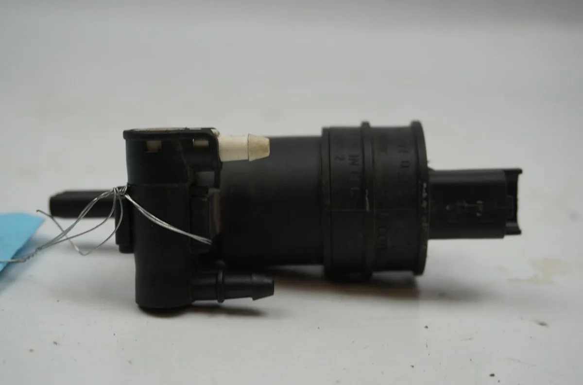 Pompe lave-glace avant Renault MEGANE Scenic (JA0-1_) 1.9 d (ja0j) (1997-1999) occasion