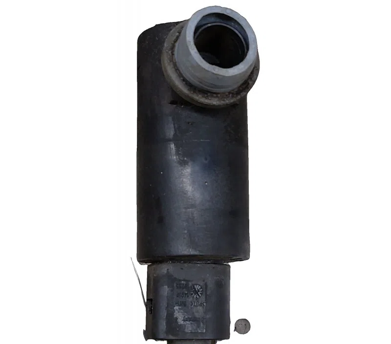 POMPE LAVE-GLACE AVANT TOYOTA YARIS 853300D050