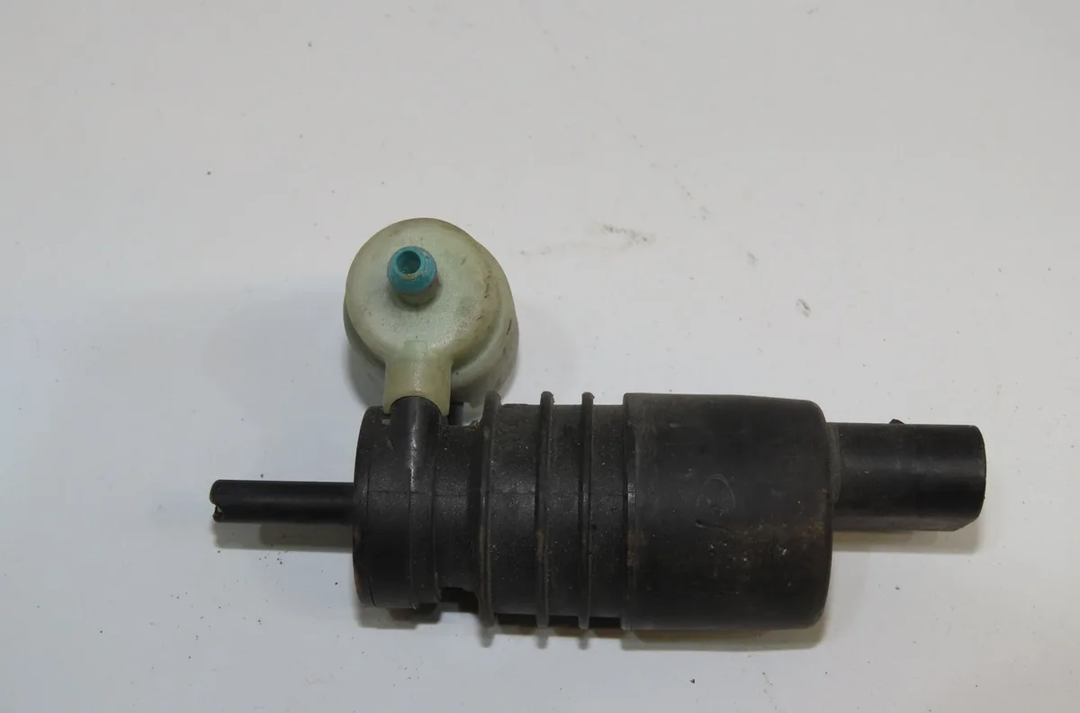 Pompe lave-glace avant VOLKSWAGEN BORA 2000 occasion