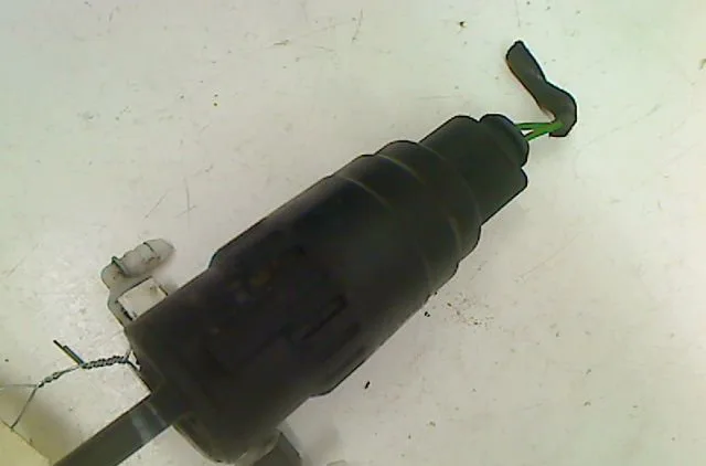 Pompe lave-glace avant Volkswagen POLO V (6R1, 6C1) 1.2 tdi (2009) 5 portes occasion