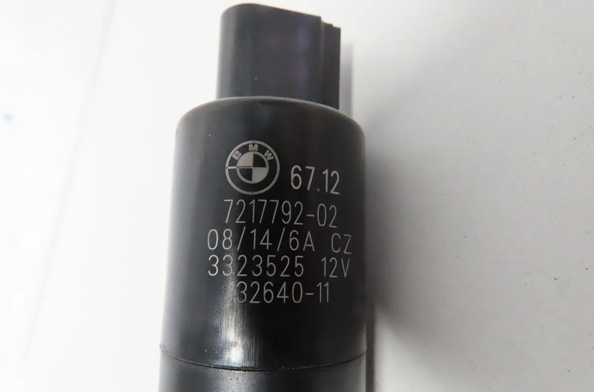 Pompe laves phares Bmw 1 (F20) 118 d (2011-2015) occasion