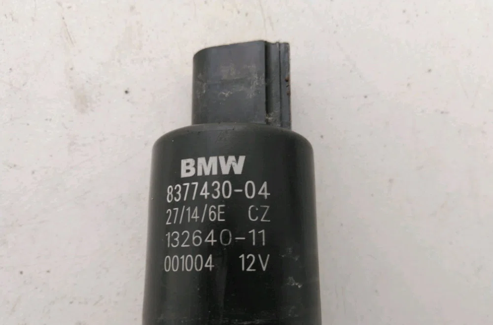 Pompe laves phares Bmw X1 (E84) Sdrive 16 d (2012-2015) occasion