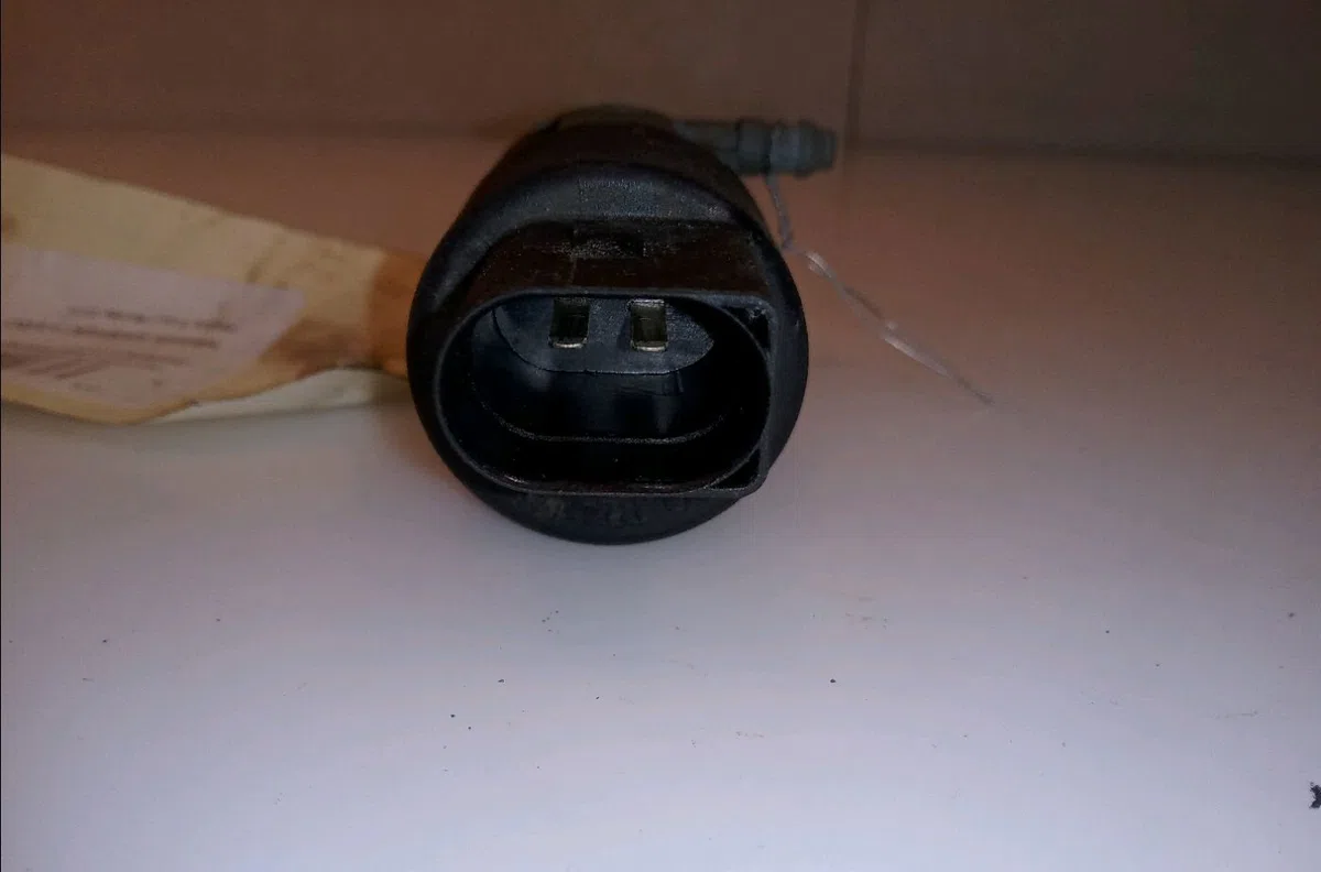 Pompe laves phares Nissan QASHQAI - QASHQAI 2 I (J10, NJ10, JJ10E) 1.5 dci (2010-2013) 5 portes occasion