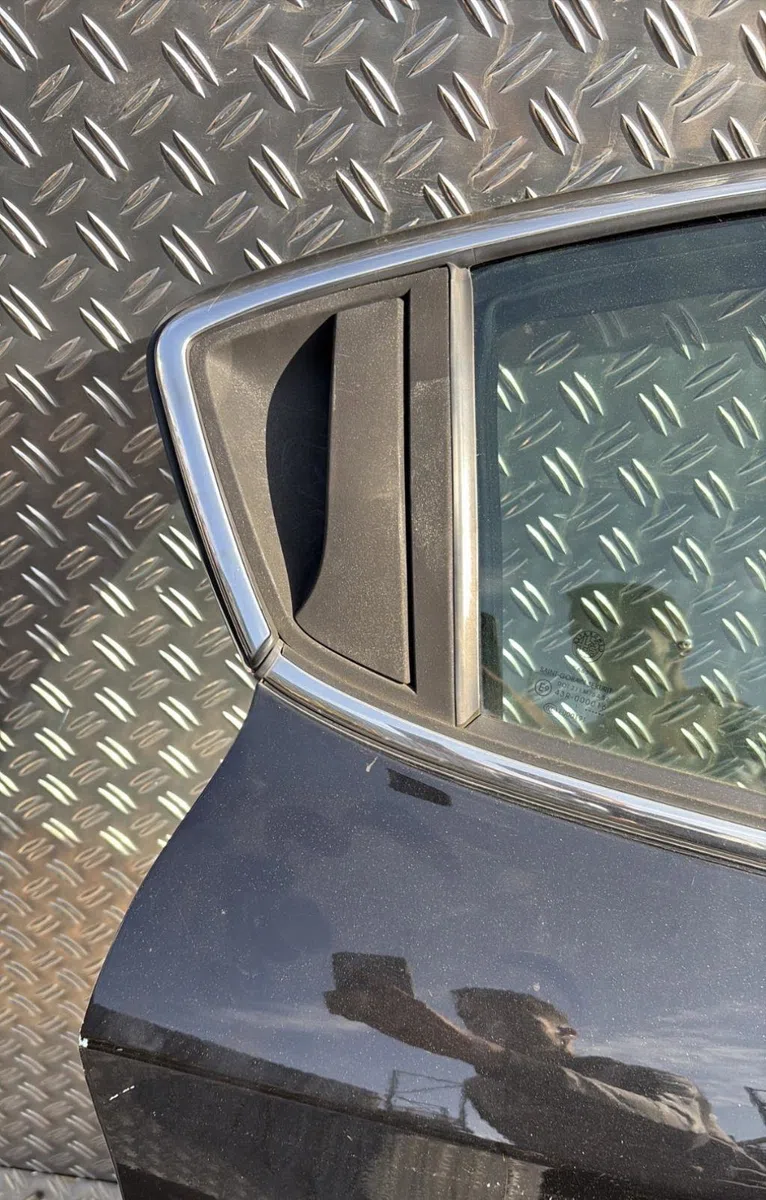 Porte arrière droite Alfa romeo GIULIETTA (940_) 1.4 tb (940fxa1a, 940fxt1a) (2010-2020) occasion