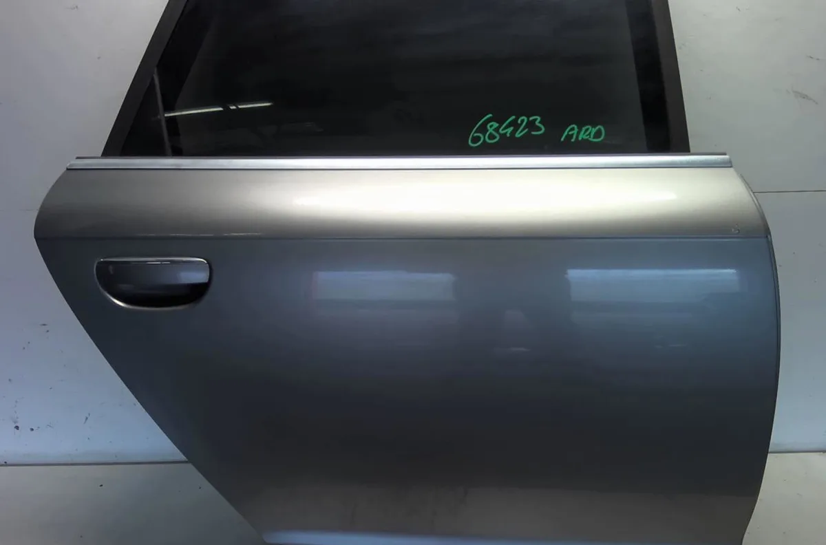 Porte arrière droite Audi A6 C6 (4F2) 2.0 tdi (2004-2008) occasion