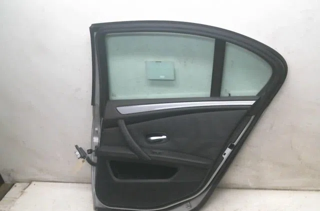 Porte arrière droite Bmw 5 (E60) 520 d (2005-2009) occasion