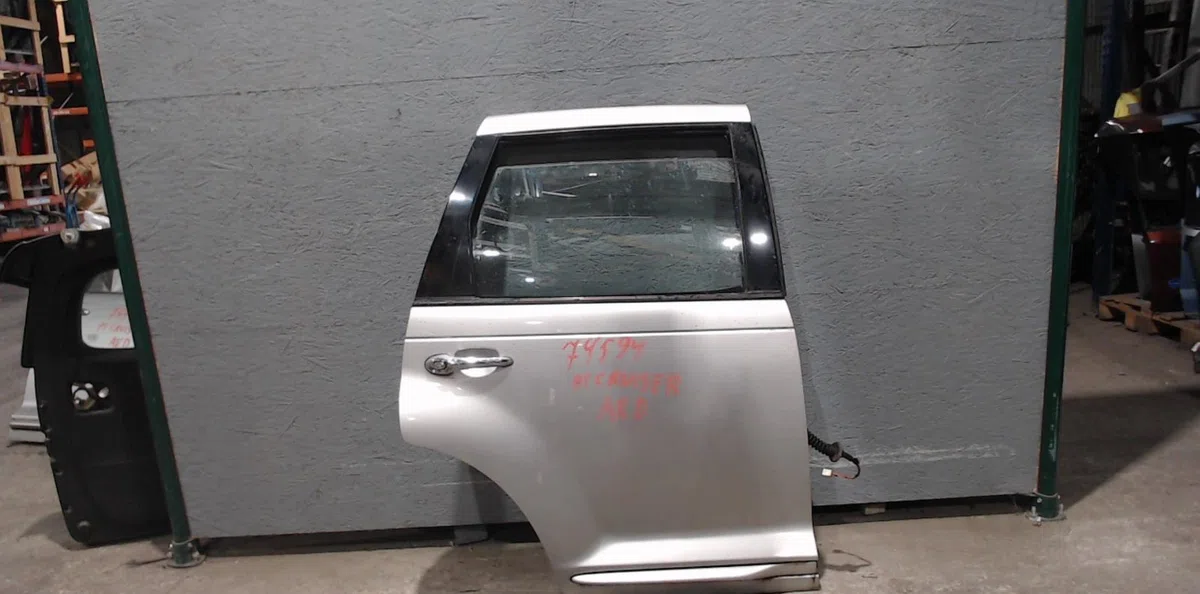 Porte arrière droite CHRYSLER PT CRUISER  PT CRUISER PHASE 1 BREAK occasion