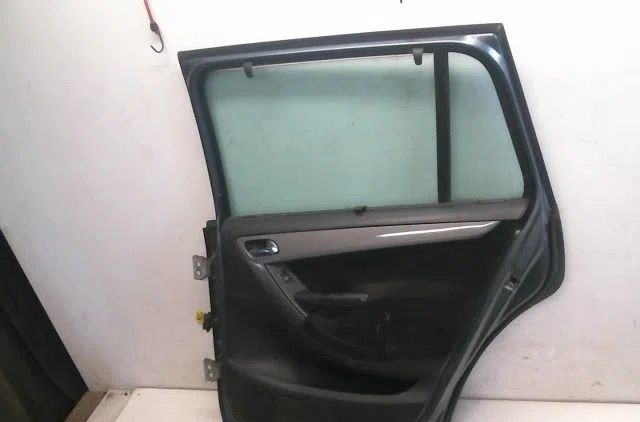 Porte arrière droite Citroën C4 GRAND PICASSO I (UA_) 1.6 hdi (2006-2011) 5 portes occasion