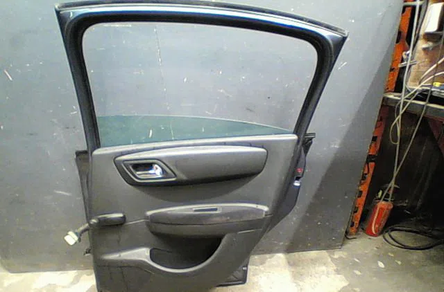Porte arrière droite Citroën C4 I (LC_) 1.4 16v (2004-2011) occasion