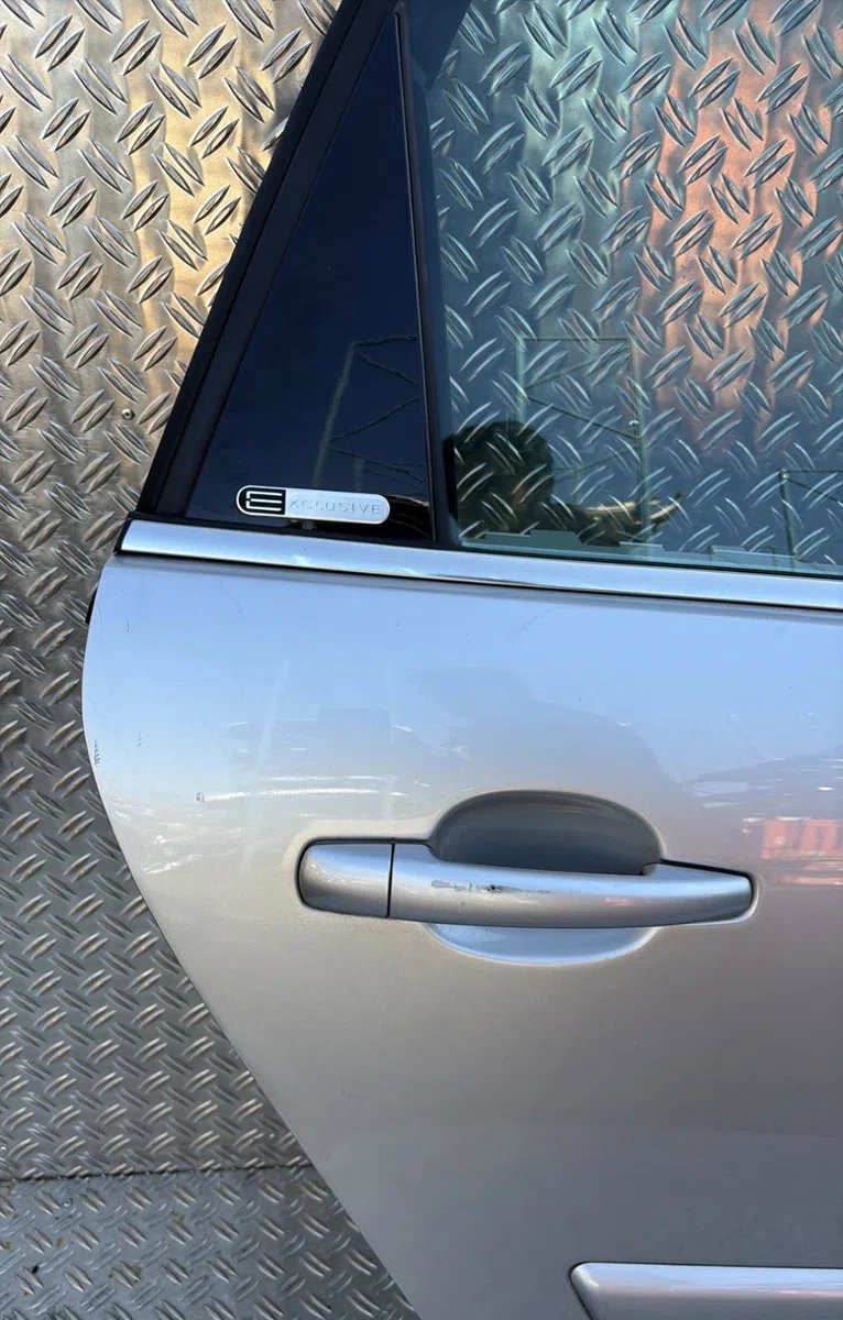 Porte arrière droite Citroen C4 PICASSO I Monospace (UD_) 1.6 hdi (2007-2013) 5 portes occasion