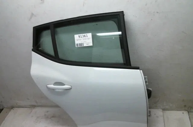 Porte arrière droite Dacia SANDERO III Liberty 125 i.e. (m73) (2012) occasion