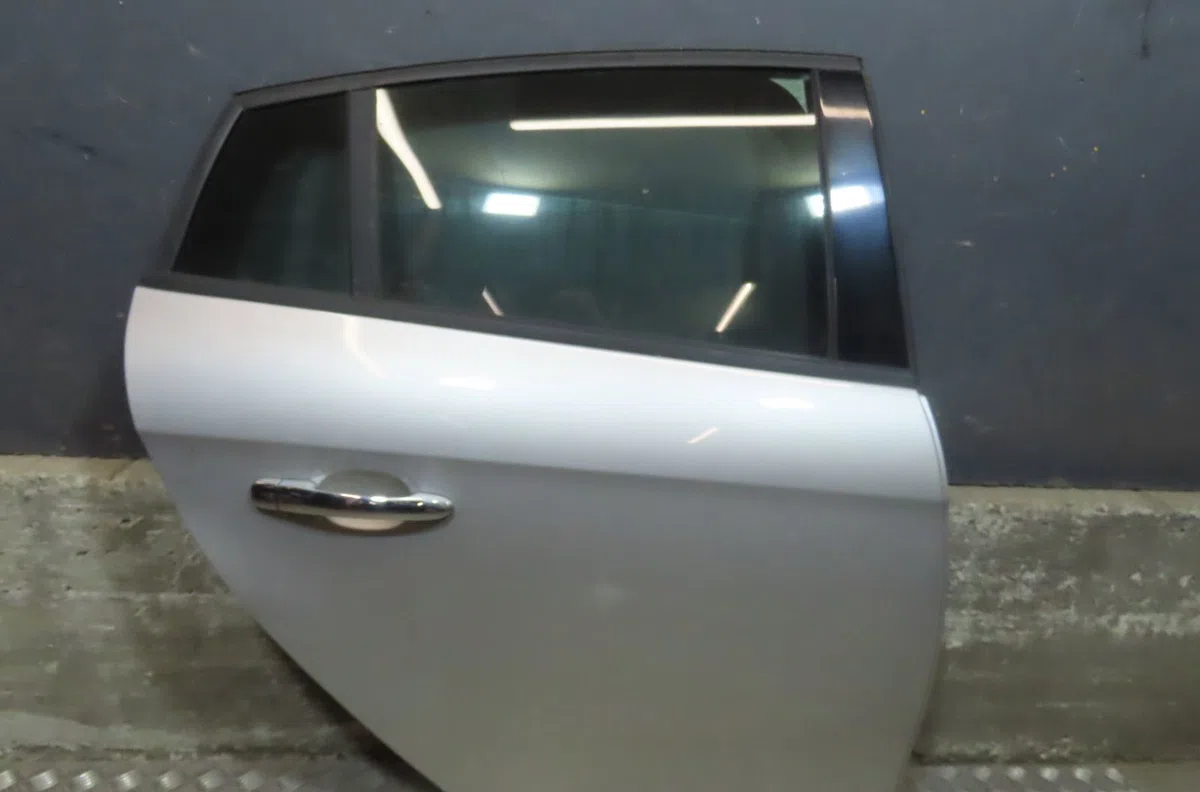 Porte arrière droite Fiat BRAVO II (198_) 1.4 t-jet (198axg1b) (2007-2014) occasion