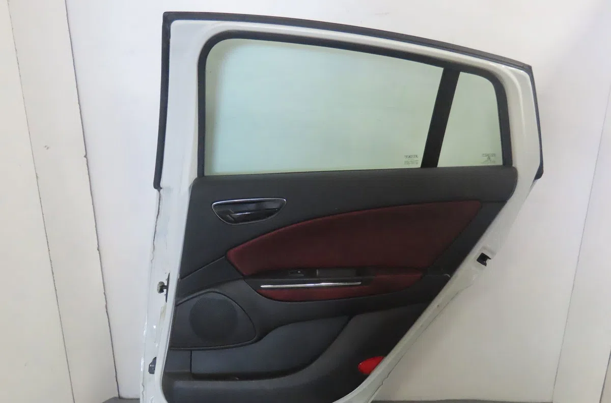 Porte arrière droite FIAT BRAVO II 2013 occasion