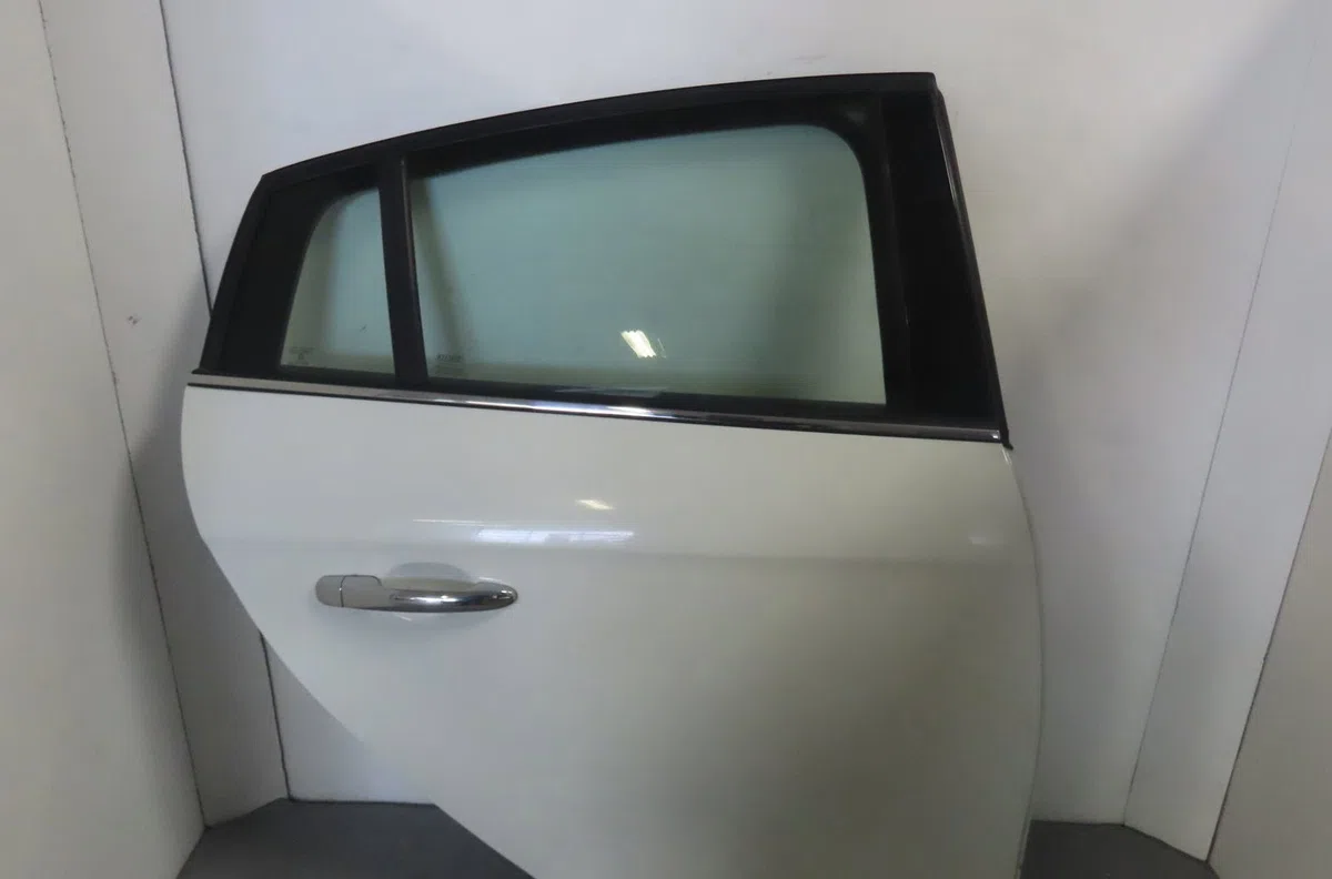 Porte arrière droite FIAT BRAVO II 2013 occasion