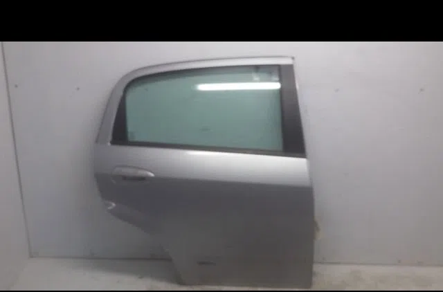 Porte arrière droite Fiat GRANDE PUNTO (199_) 1.3 d multijet (199.axd11, 199.axd1a, 199.axd1b,... (2005-2010) 5 portes o
