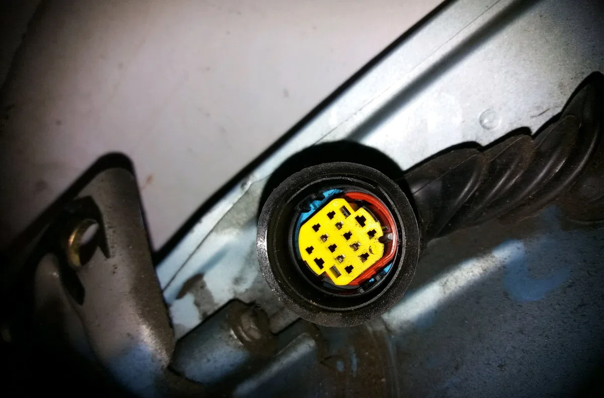 Porte arrière droite Fiat PUNTO (188_) 1.2 60 (188.030, .050, .130, .150, .230, .250) (1999-2010) occasion