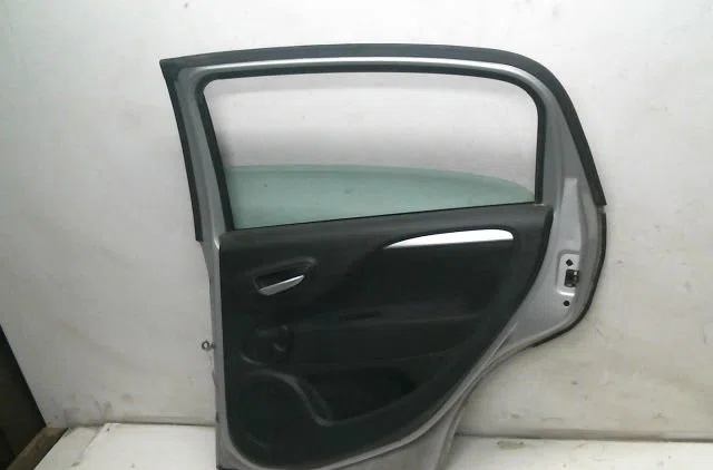 Porte arrière droite Fiat PUNTO (199_) 1.2 (199axz1a, 199bxz1a) (2012) occasion