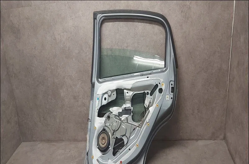 Porte arrière droite Fiat PUNTO EVO (199_) 1.3 d multijet (199axc1a, 199bxc1a, 199axt1a, 199bxt1a) (2009-2012) 3 portes 